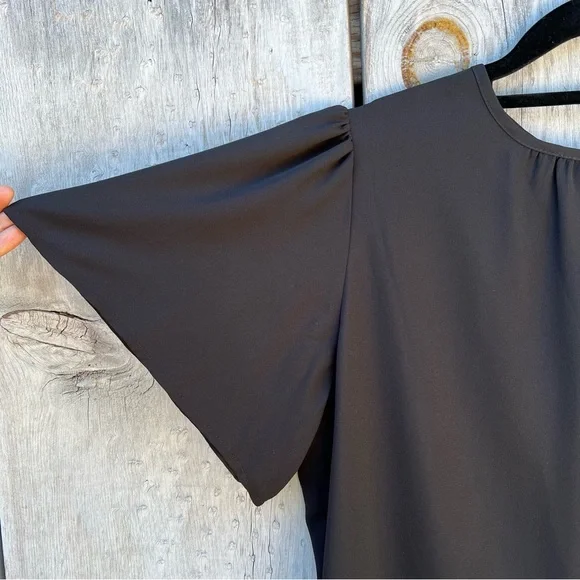 Badgley Mischka black ruffle short sleeve bowtie sash layered lined flowy blouse - Picture 6 of 15